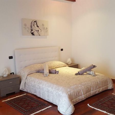 산테라모 인 콜레 Dimora Di Mara B&B 외부 사진