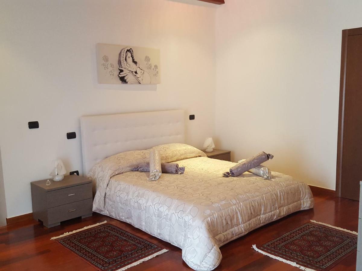 산테라모 인 콜레 Dimora Di Mara B&B 외부 사진
